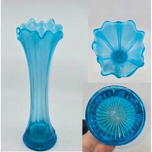 Antique Jefferson Glass Blue Satin Swung Vase Decorative Centerpiece / Art Glas